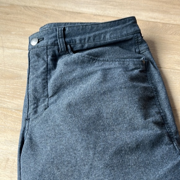Lululemon Grey Pants Size 32 - Picture 3 of 5